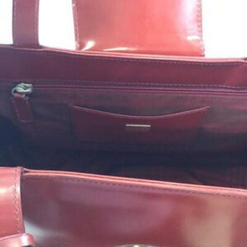 Burberry Shoulder Bag Red - Picture 9 of 15